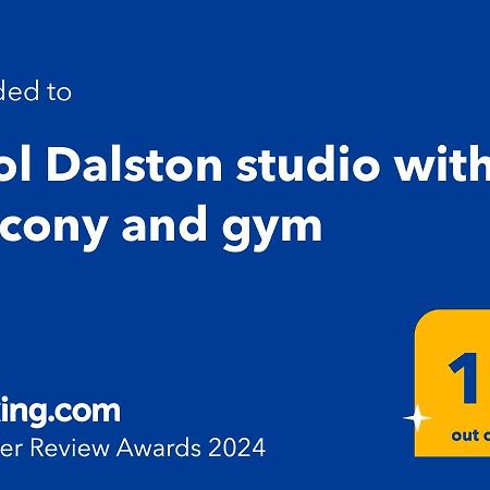 Cool Dalston Studio With Balcony And Gym Apartment ลอนดอน ภายนอก รูปภาพ